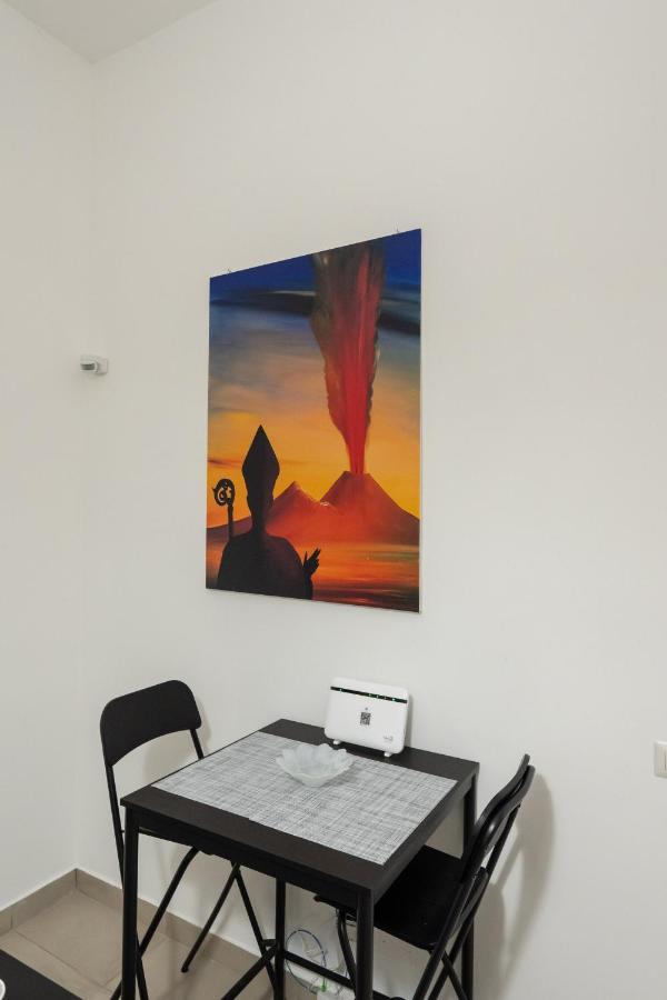 L'Orto Del Conte Bed & Breakfast Napoli Dış mekan fotoğraf